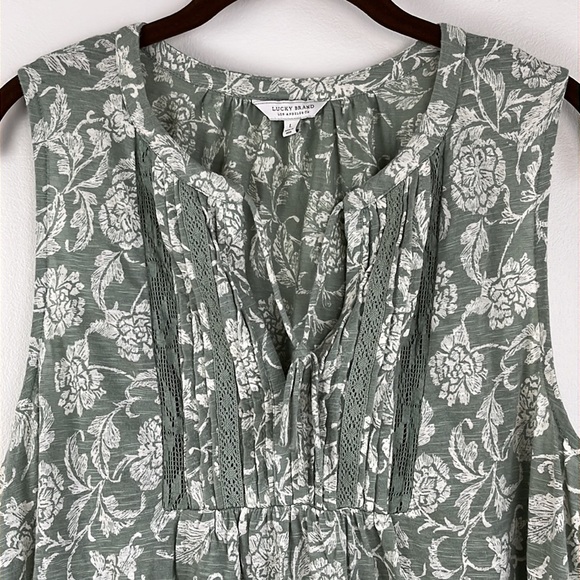 Lucky Brand women’s green floral swing tank. Size Large - Picture 2 of 8